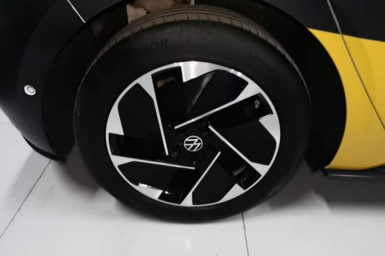 Used Volkswagen ID.3 2025 Smart Edition Ultra-Intelligent Oxygen Version Right Rear Wheel Hub
