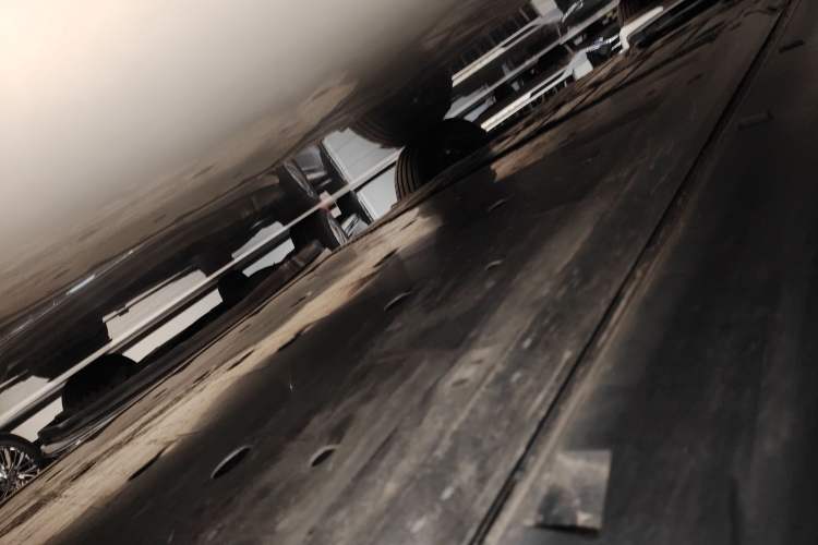 Used Volkswagen ID.3 2025 Smart Edition Ultra-Intelligent Oxygen Version Right Side Sill