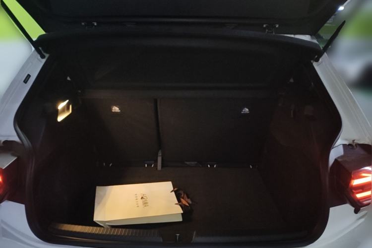 Used Volkswagen ID.3 2025 Smart Edition Ultra-Intelligent Oxygen Version Trunk