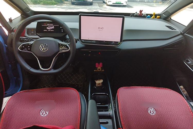 Used Volkswagen ID.3 2025 Smart Edition Outstanding Model Center Console