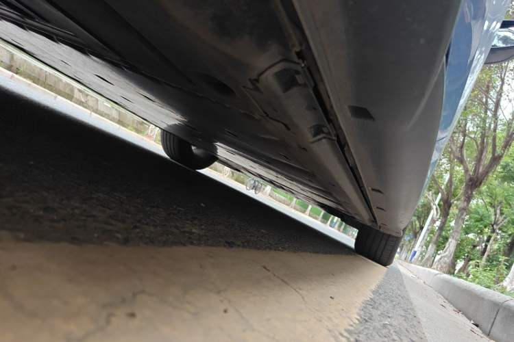 Used Volkswagen ID.3 2025 Smart Model Outstanding Oxygen Edition Chassis Rear Right