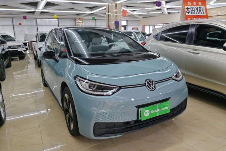 Used Volkswagen ID.3 2025 Revised Version Smart Edition Ultimate Intelligence Version Front Right 45 Deg