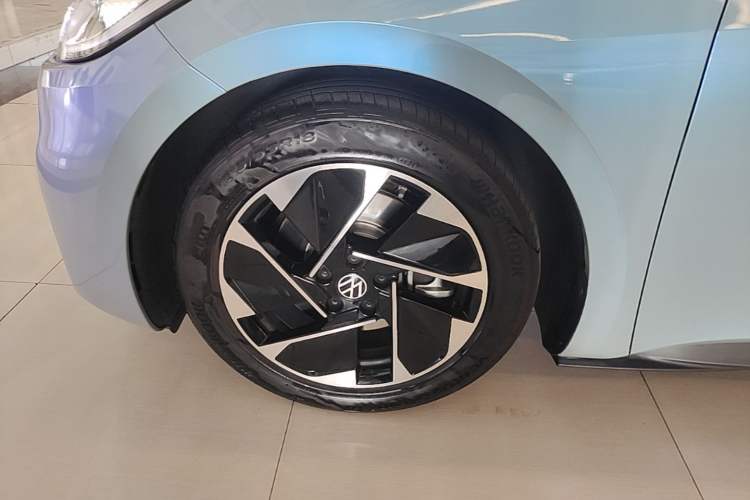 Used Volkswagen ID.3 2025 Smart Edition Ultra-Intelligent Version Left Front Wheel Hub