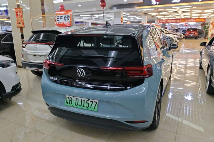 Used Volkswagen ID.3 2025 Revised Version Smart Edition Ultimate Intelligence Version Rear Right 45 Deg