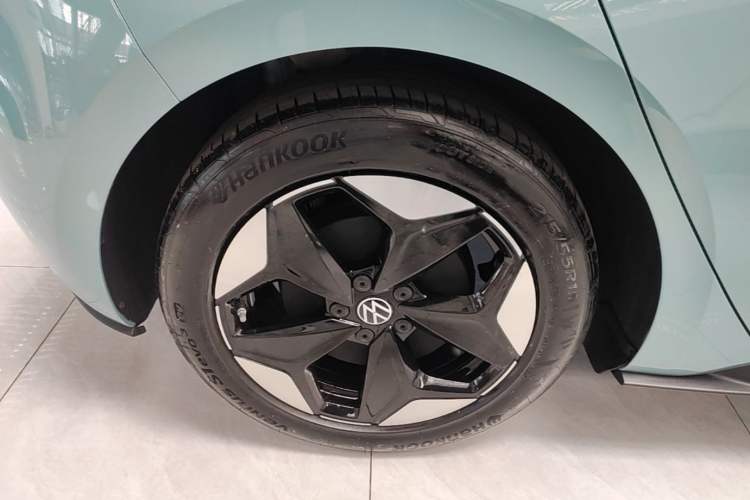 Used Volkswagen ID.3 2025 Revised Version Smart Edition Outstanding Grade Right Rear Wheel Hub