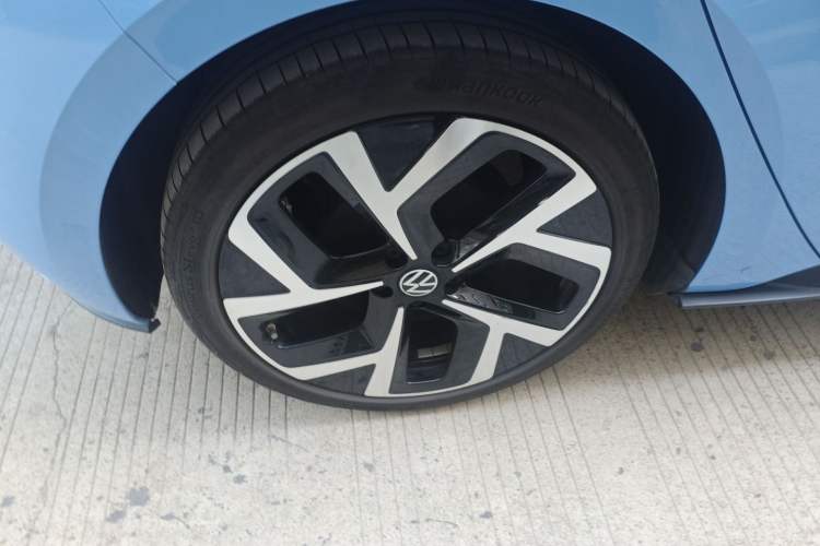 Used Volkswagen ID.3 2025 Smart Edition Ultra-Intelligent Oxygen Version Right Rear Wheel Hub