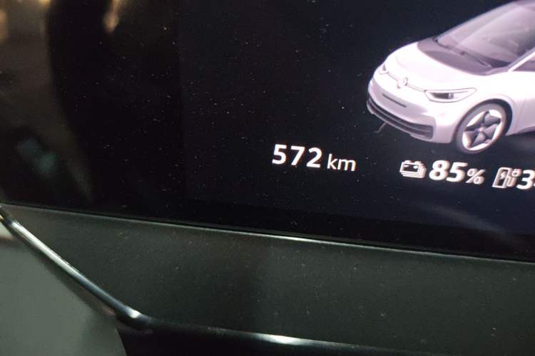 Used Volkswagen ID.3 2025 Smart Edition Outstanding Model Odometer Close Up