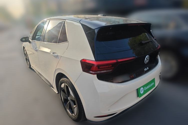 Used Volkswagen ID.3 2025 Revised Version Smart Edition Outstanding Grade Rear Left 45 Deg