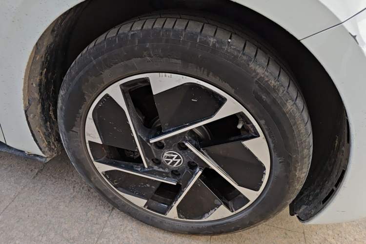 Used Volkswagen ID.3 2025 Smart Edition Ultra-Intelligent Version Right Front Wheel Hub