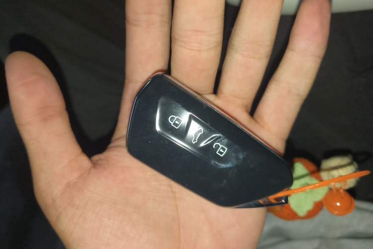 Used Volkswagen ID.3 2025 Smart Model Outstanding Oxygen Edition Vehicle Key