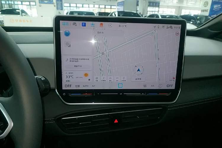 Used Volkswagen ID.3 2025 Smart Edition Outstanding Model Audio And AC Panel
