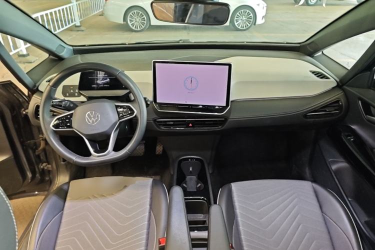 Used Volkswagen ID.3 2025 Smart Edition Outstanding Model Center Console