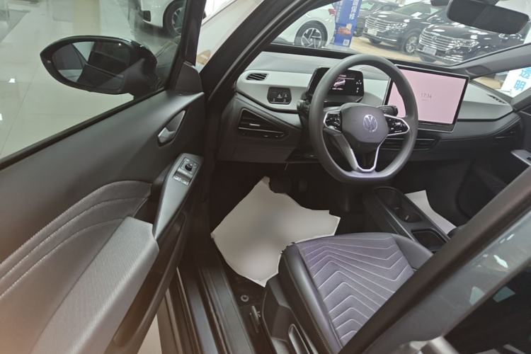 Used Volkswagen ID.3 2025 Smart Version Pure & Intelligent Enjoyment Edition Driver Seat