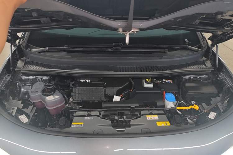 Used Volkswagen ID.3 2025 Revised Version Smart Edition Outstanding Grade Engine Bay