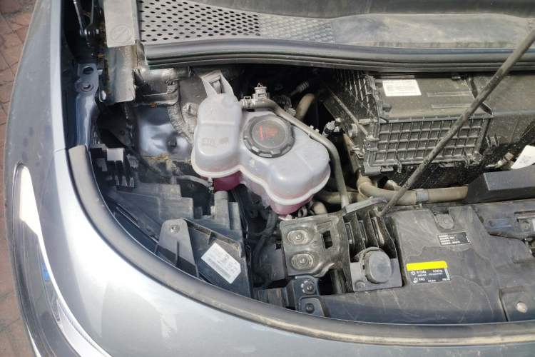 Used Volkswagen ID.3 2025 Revised Version Smart Edition Outstanding Grade Engine Bay Right