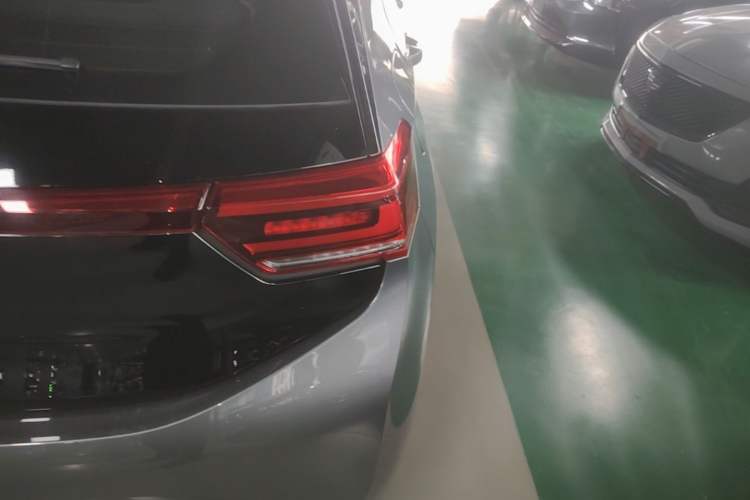 Used Volkswagen ID.3 2025 Revised Version Smart Edition Ultimate Intelligence Version Exterior 3