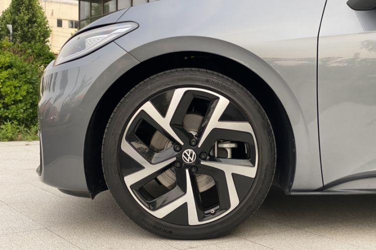 Used Volkswagen ID.3 2025 Smart Edition Ultra-Intelligent Version Exterior 4