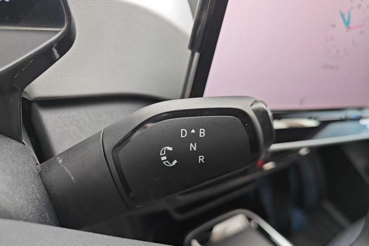Used Volkswagen ID.3 2025 Smart Version Pure & Intelligent Enjoyment Edition Gear Lever