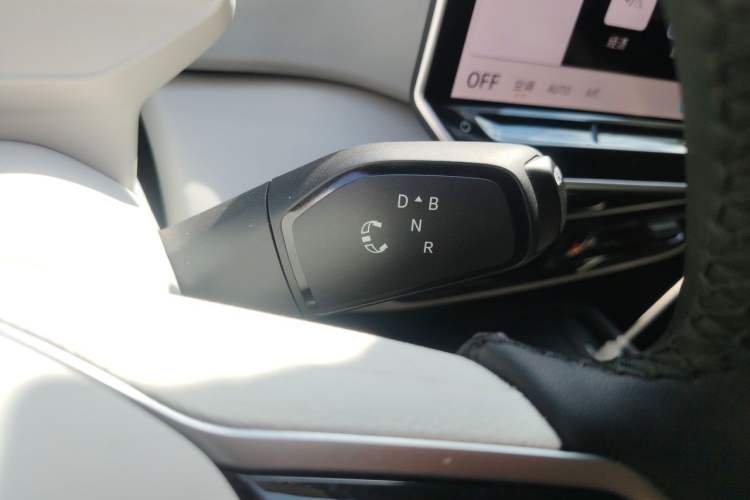 Used Volkswagen ID.3 2025 Revised Version Smart Edition Outstanding Grade Gear Lever