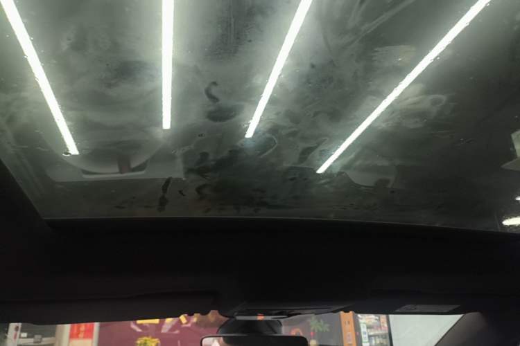 Used Volkswagen ID.3 2025 Smart Model Outstanding Oxygen Edition Headliner