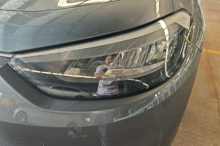 Used Volkswagen ID.3 2025 Smart Edition Outstanding Model Left Front Headlight