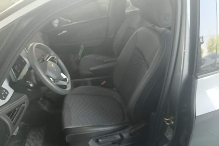 Used Volkswagen ID.3 2025 Smart Version Pure & Intelligent Enjoyment Edition Left Front Seat