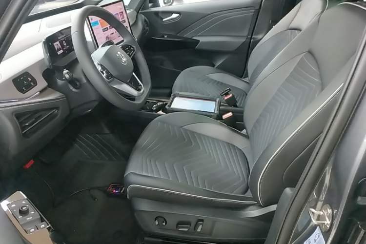 Used Volkswagen ID.3 2025 Smart Edition Outstanding Model Left Front Seat