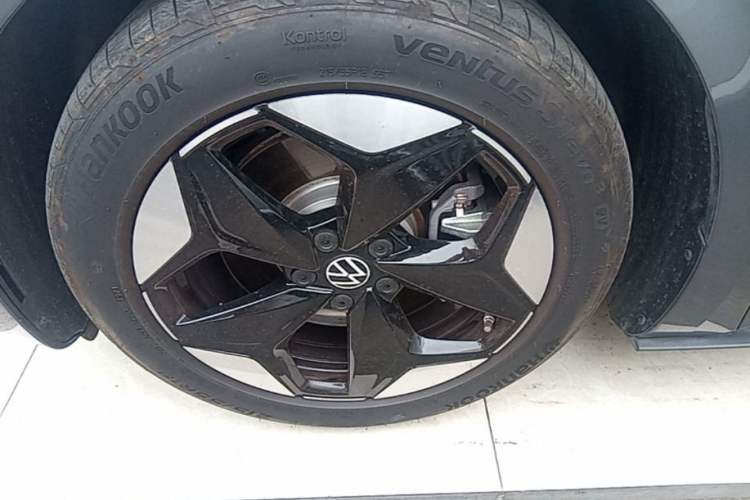 Used Volkswagen ID.3 2025 Revised Version Smart Edition Purely Intelligent Enjoyment Version Left Front Wheel Hub
