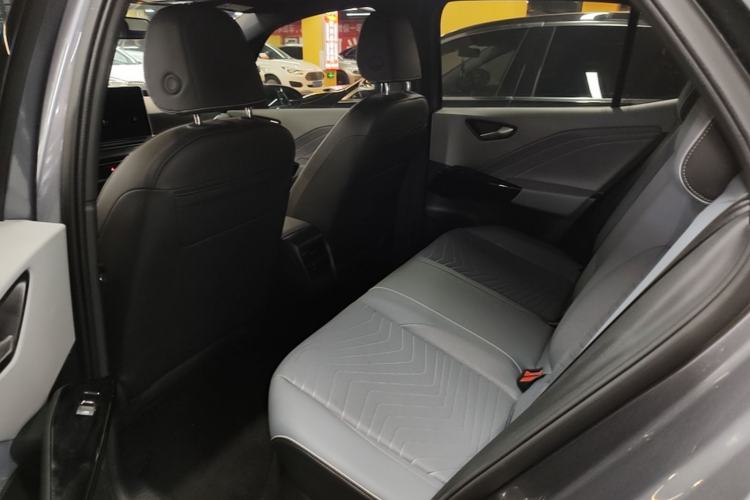Used Volkswagen ID.3 2025 Revised Version Smart Edition Outstanding Grade Left Rear Seat