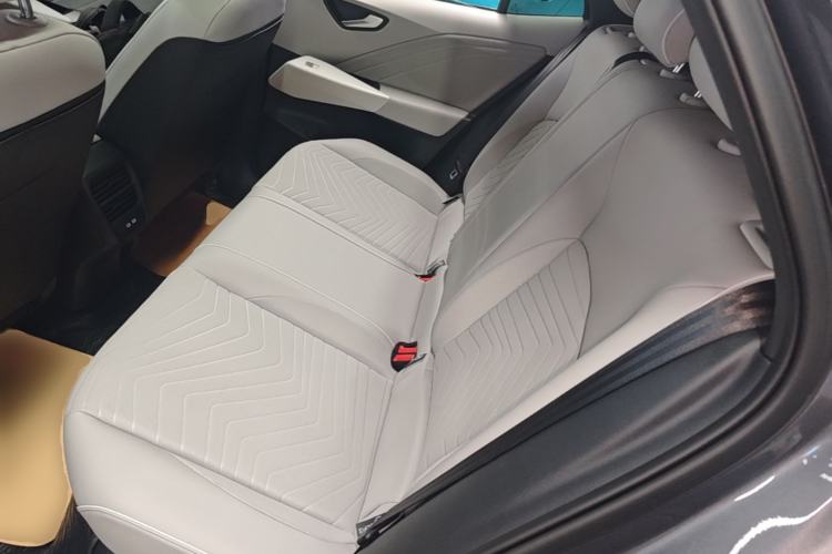 Used Volkswagen ID.3 2025 Revised Version Smart Edition Outstanding Grade Left Rear Seat