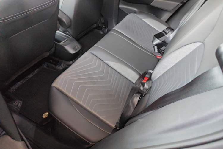 Used Volkswagen ID.3 2025 Smart Version Pure & Intelligent Enjoyment Edition Left Rear Seat