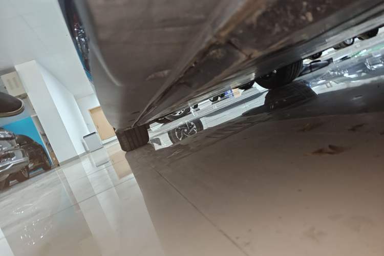 Used Volkswagen ID.3 2025 Smart Version Pure & Intelligent Enjoyment Edition Left Side Sill