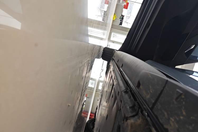 Used Volkswagen ID.3 2025 Smart Version Pure & Intelligent Enjoyment Edition Left Side Sill