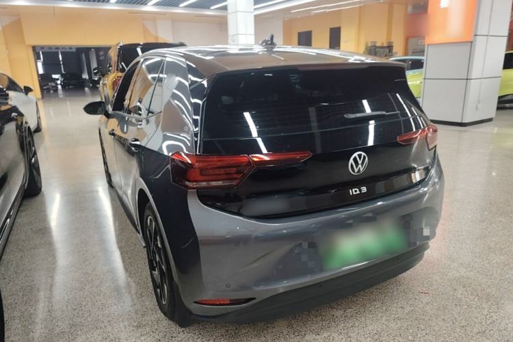 Used Volkswagen ID.3 2025 Smart Version Pure & Intelligent Enjoyment Edition Rear Left 45 Deg