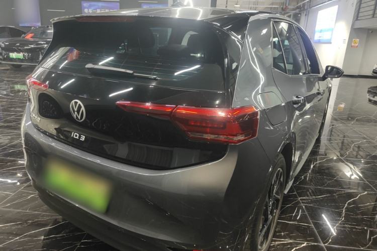 Used Volkswagen ID.3 2025 Smart Edition Outstanding Model Rear Right 45 Deg