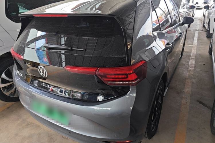 Used Volkswagen ID.3 2025 Smart Version Pure & Intelligent Enjoyment Edition Rear Right 45 Deg
