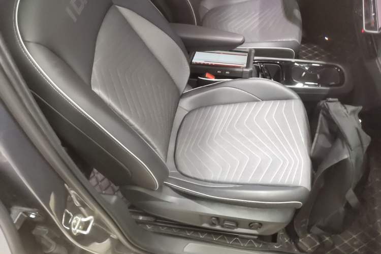Used Volkswagen ID.3 2025 Smart Edition Outstanding Model Right Front Seat