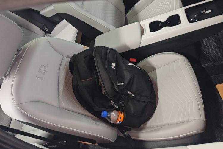 Used Volkswagen ID.3 2025 Revised Version Smart Edition Outstanding Grade Right Front Seat