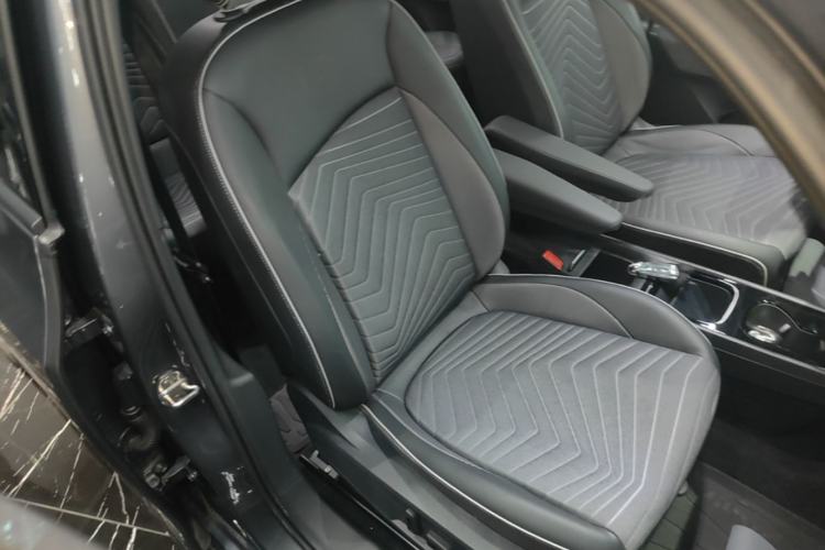 Used Volkswagen ID.3 2025 Smart Edition Outstanding Model Right Front Seat