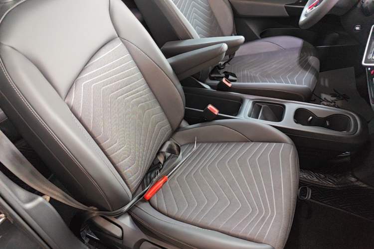 Used Volkswagen ID.3 2025 Smart Version Pure & Intelligent Enjoyment Edition Right Front Seat