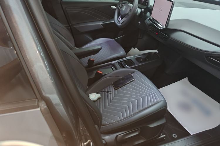 Used Volkswagen ID.3 2025 Smart Version Pure & Intelligent Enjoyment Edition Right Front Seat