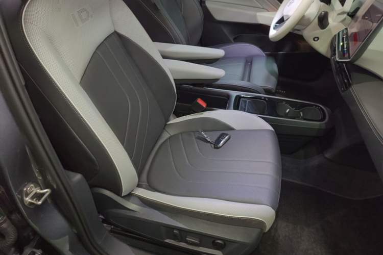 Used Volkswagen ID.3 2025 Smart Edition Ultra-Intelligent Version Right Front Seat