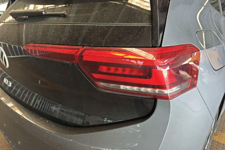 Used Volkswagen ID.3 2025 Smart Edition Outstanding Model Right Rear Taillight
