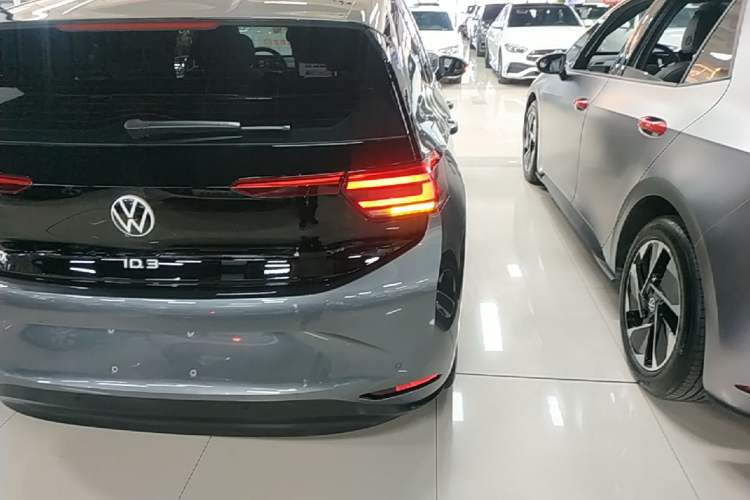 Used Volkswagen ID.3 2025 Smart Edition Outstanding Model Right Rear Taillight