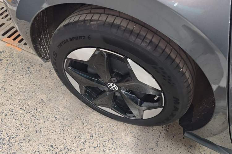 Used Volkswagen ID.3 2025 Revised Version Smart Edition Outstanding Grade Right Rear Wheel Hub