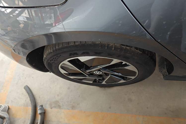 Used Volkswagen ID.3 2025 Smart Version Pure & Intelligent Enjoyment Edition Right Rear Wheel Hub
