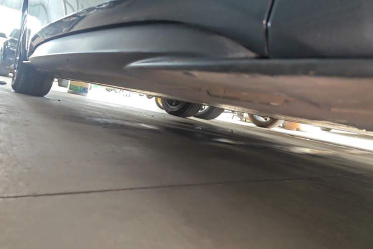 Used Volkswagen ID.3 2025 Smart Version Pure & Intelligent Enjoyment Edition Right Side Sill