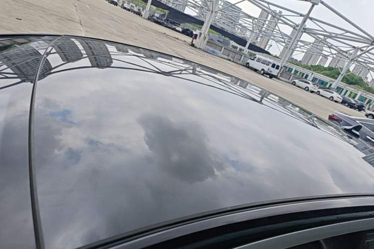 Used Volkswagen ID.3 2025 Smart Edition Outstanding Model Roof