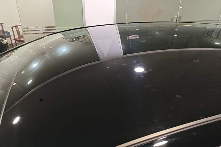 Used Volkswagen ID.3 2025 Smart Model Outstanding Oxygen Edition Roof