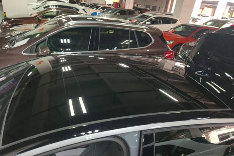 Used Volkswagen ID.3 2025 Smart Edition Ultra-Intelligent Version Roof